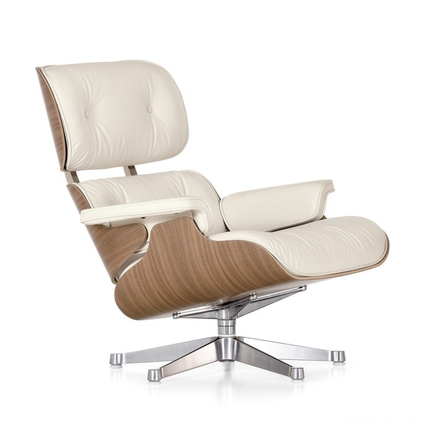 Vitra - Lounge Chair, weiß / poliert, Nussbaum (neue Maße)